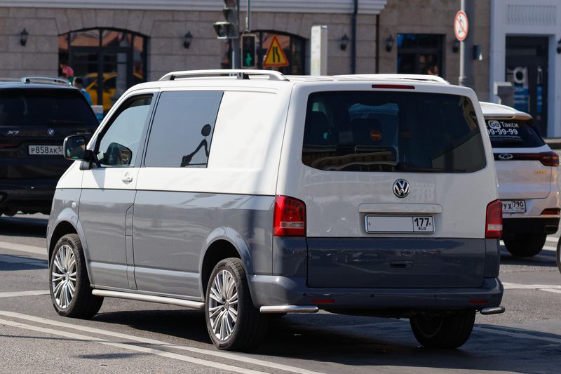 Wynajem busa osobowego Augustów – 9-osobowy Volkswagen T5